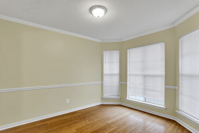 Building Photo - Beautiful Home for Lease!