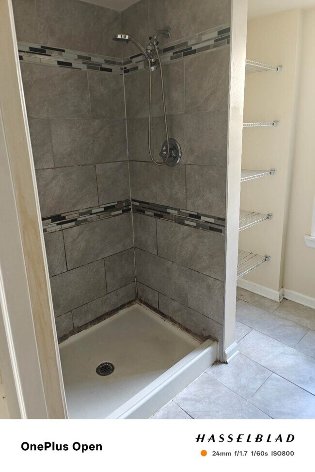 Building Photo - 1506 N Willington St