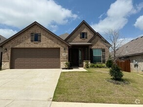Building Photo - 919 Beverly Dr