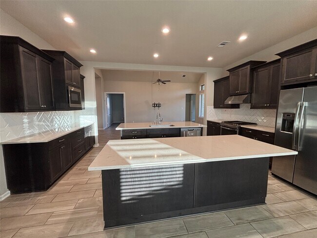 Building Photo - 5806 Pecos Ct