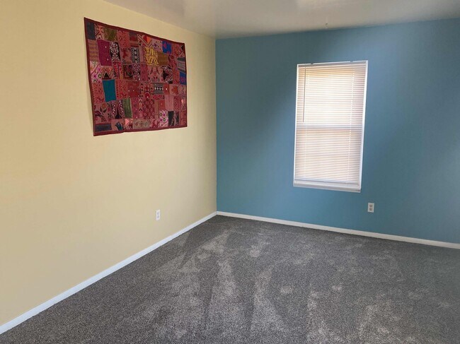 Main Bedroom - 1647 Wingate Blvd
