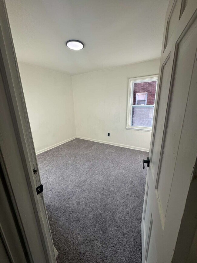 Building Photo - Modern Comfort in a 3BR Rental Home