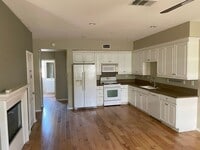 Building Photo - 282 Tustin Field Dr