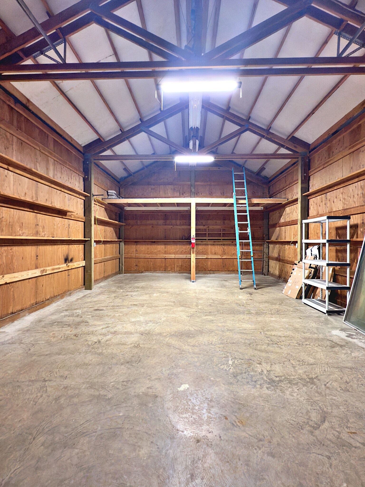 Building Photo - 1111 NE 112th Ave