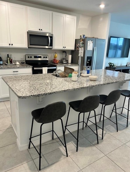 Building Photo - 3445 Monaco Ln