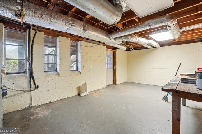 Building Photo - 1247 Wooten Dr