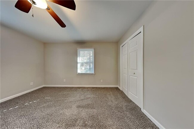 Building Photo - 139 Plantation Trce