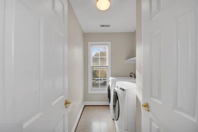 Building Photo - 9540 Parsonage Ln