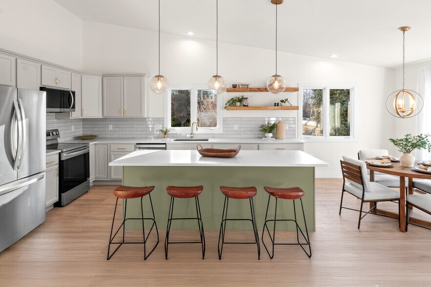 Building Photo - 7695 Spyglass Ct