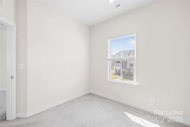 Building Photo - 1725 Aspire St