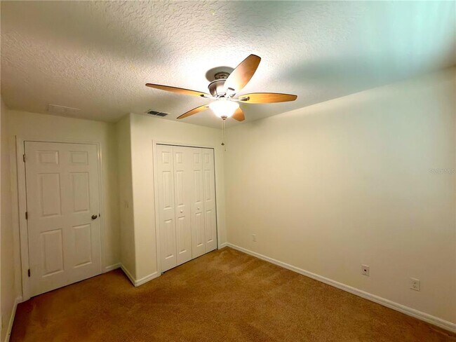 Building Photo - 1036 Laurel Ridge Ln