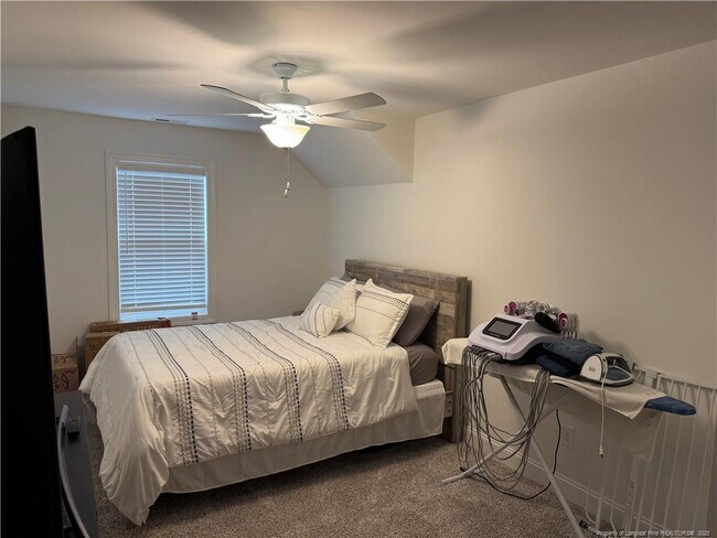 Building Photo - 211 NC-211