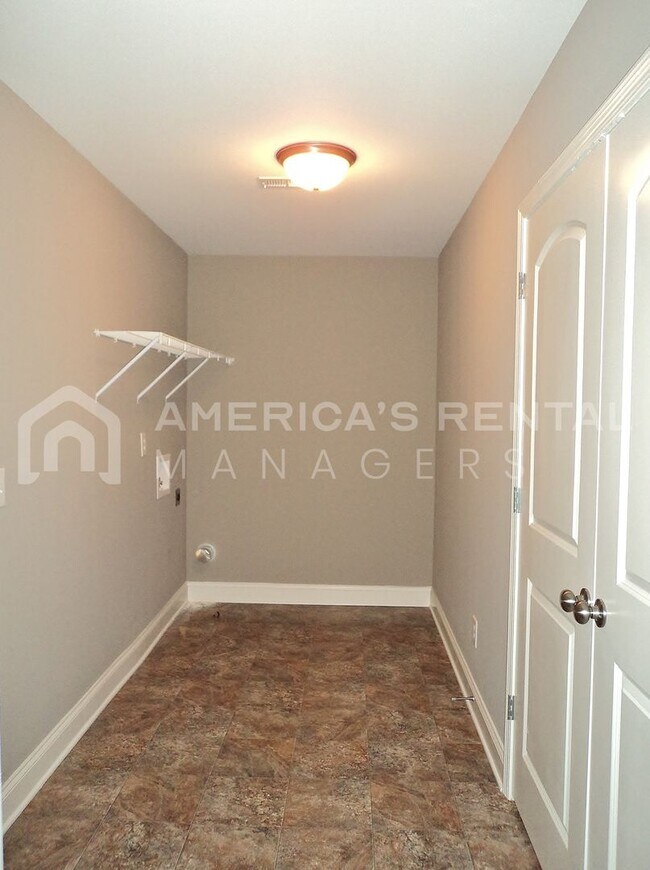 Building Photo - Home for Rent in McCalla...REDUCED PRICE A...