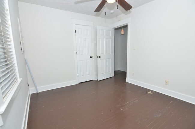 Building Photo - Quaint East Nashville Home