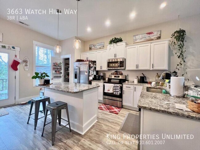 Building Photo - 3663 Watch Hill Way