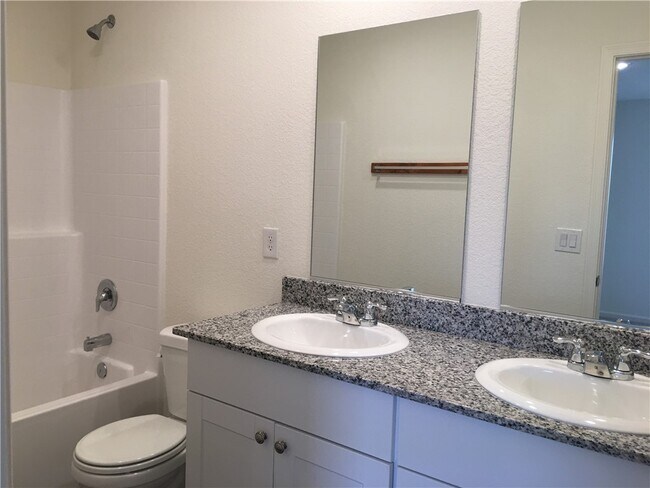 Building Photo - 2398 Granite Cir