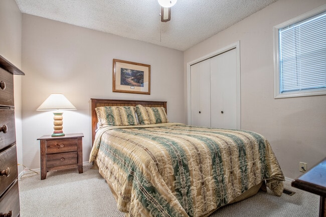 Building Photo - 16 Dulzura Ln