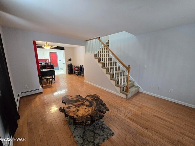 Building Photo - 106 Cottage St