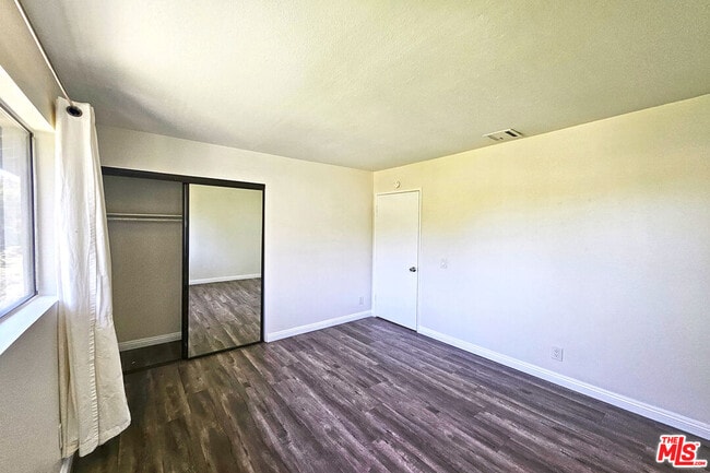Building Photo - 1454 E Orange Grove Blvd