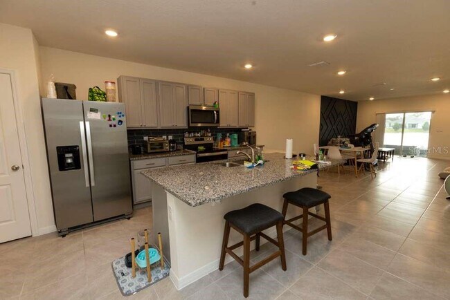 Building Photo - 2933 Sunridge Lp