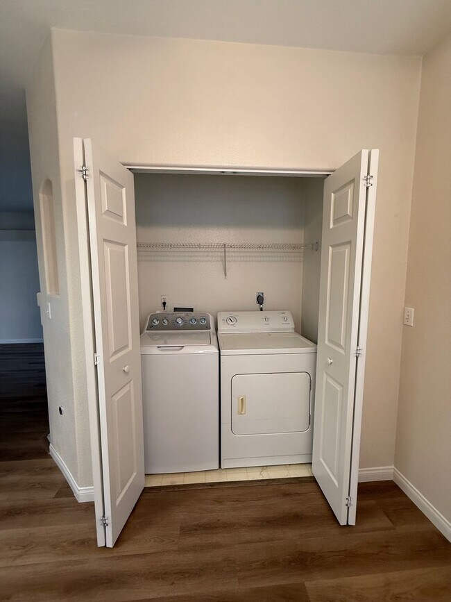 Building Photo - TWO BEDROOM TWO FULL BATH CONDO LOCATED IN A GATED COMMUNITY