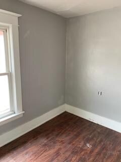 Building Photo - 427 Bruner St