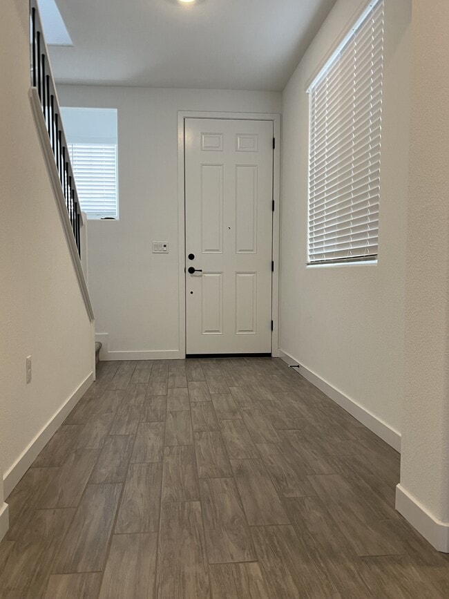 Building Photo - 1432 Algodon Rd