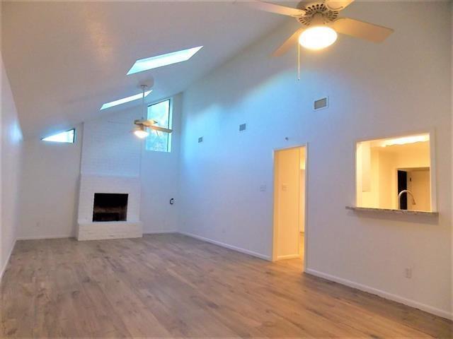 Building Photo - 5691 Calder Ave
