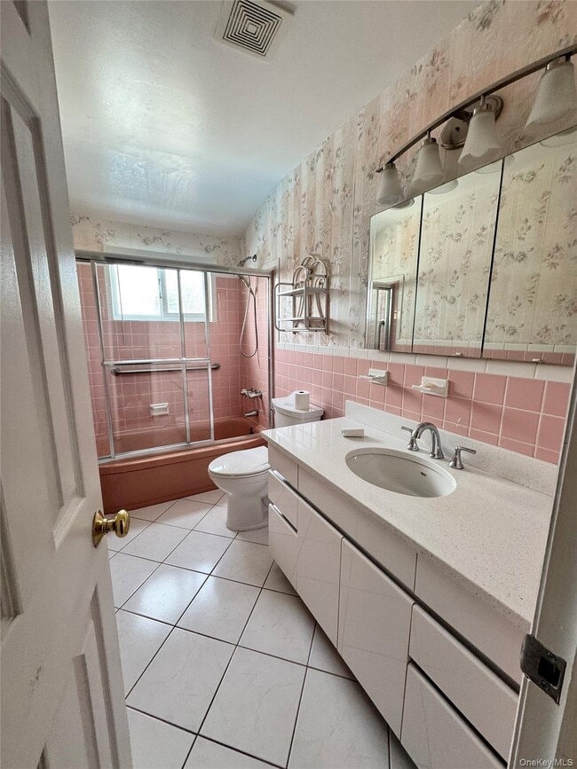 Building Photo - 255 Brookside Ct
