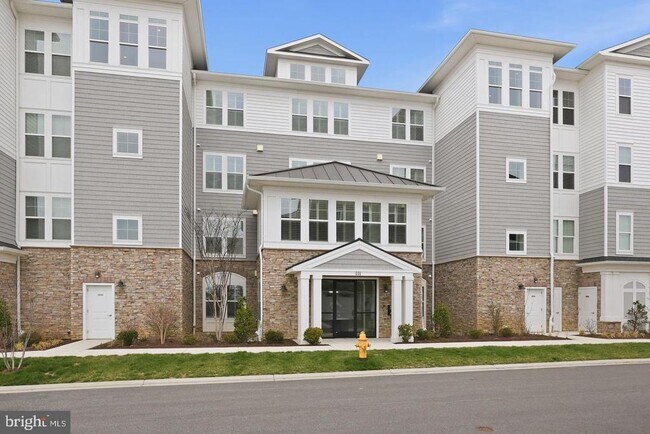 Building Photo - 111 Marshgrass Wy