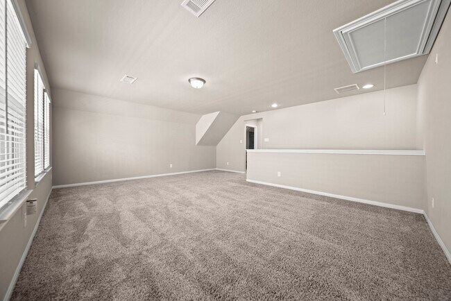 Building Photo - 17214 Broadleaf Oak Dr