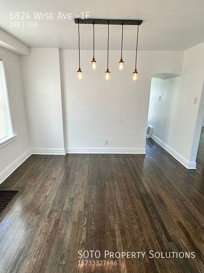 Building Photo - REMODELED 2 Bed 1 Bath spacious home in Hi...