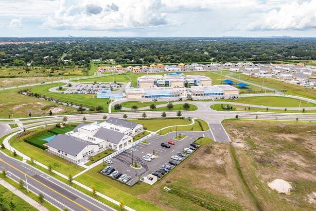 Building Photo - 13011 Pennybrook Dr