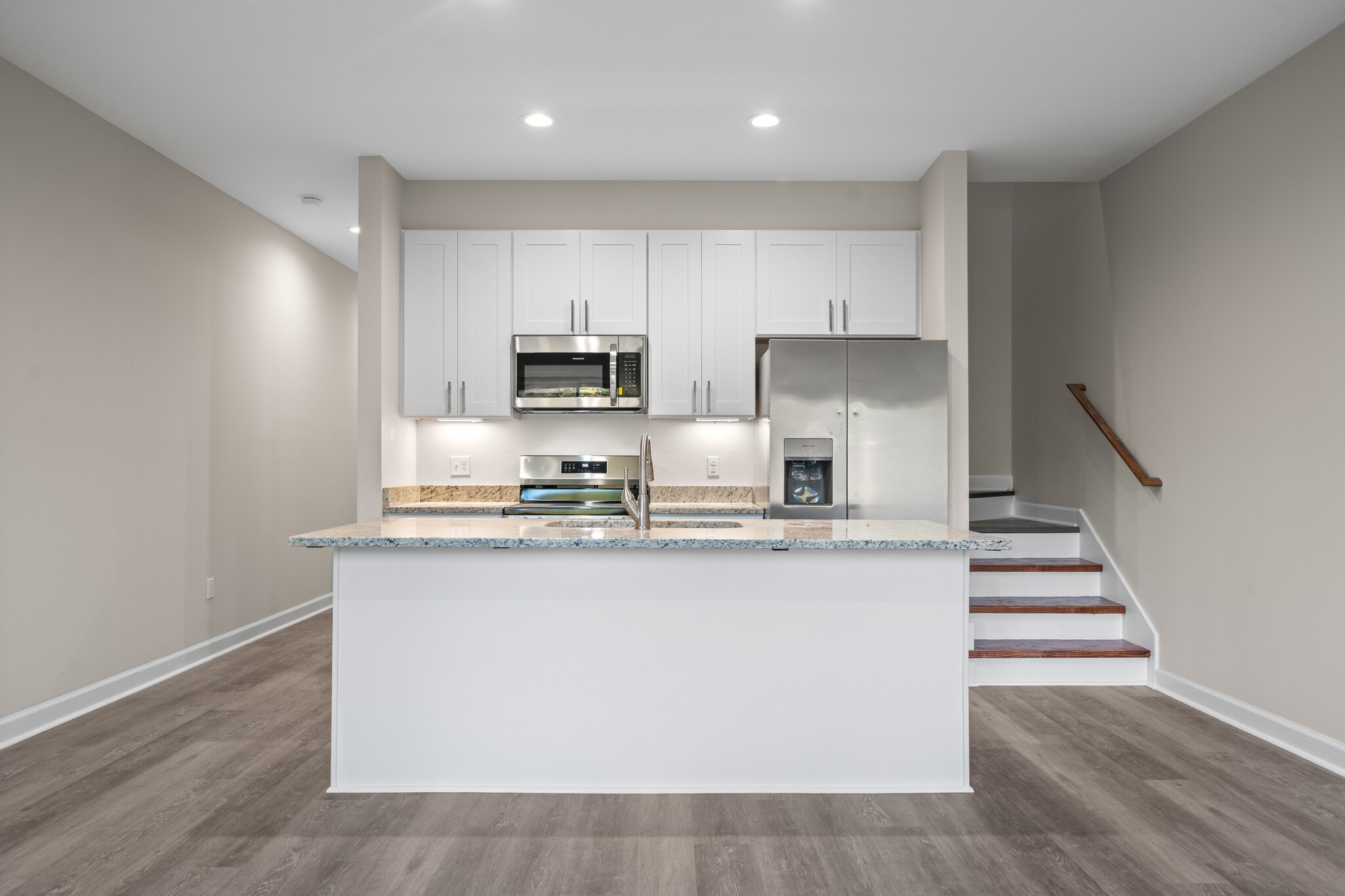 Building Photo - 167 Pebble Beach Pl