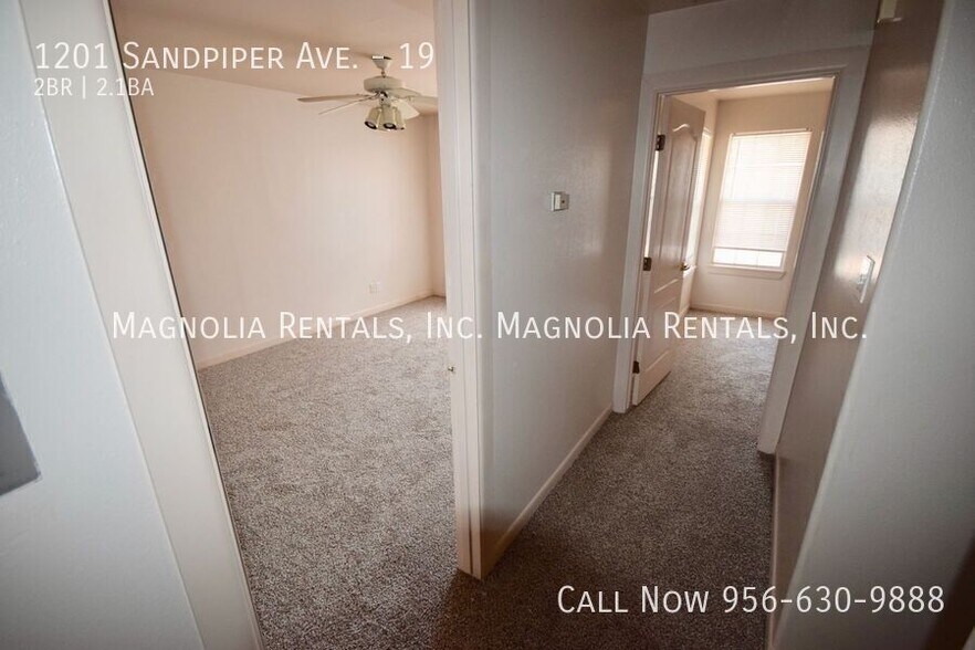 Building Photo - 1201 Sandpiper Ave