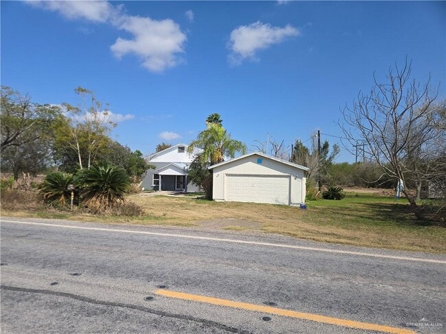 Building Photo - 19 Landrum Park Rd