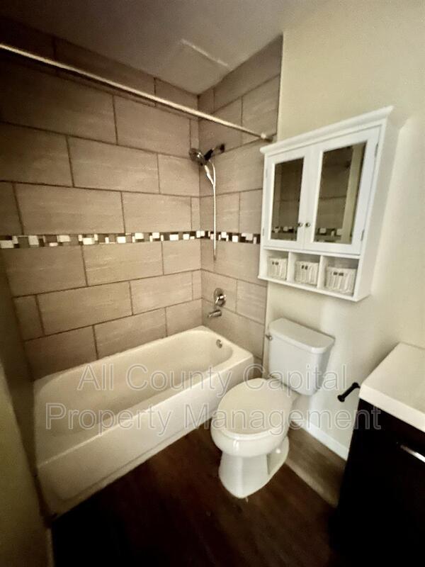 Building Photo - 3438 Willowrun Dr