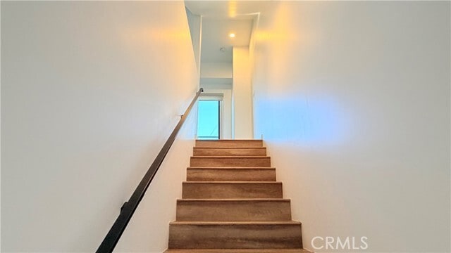 Building Photo - 1418 Cloverdale Ave