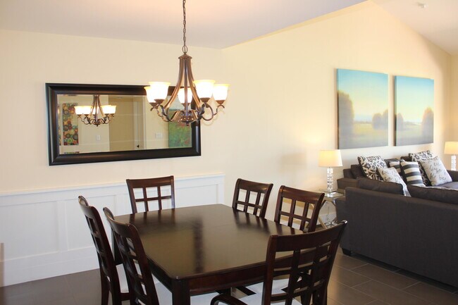 Building Photo - 36 El Toro Dr