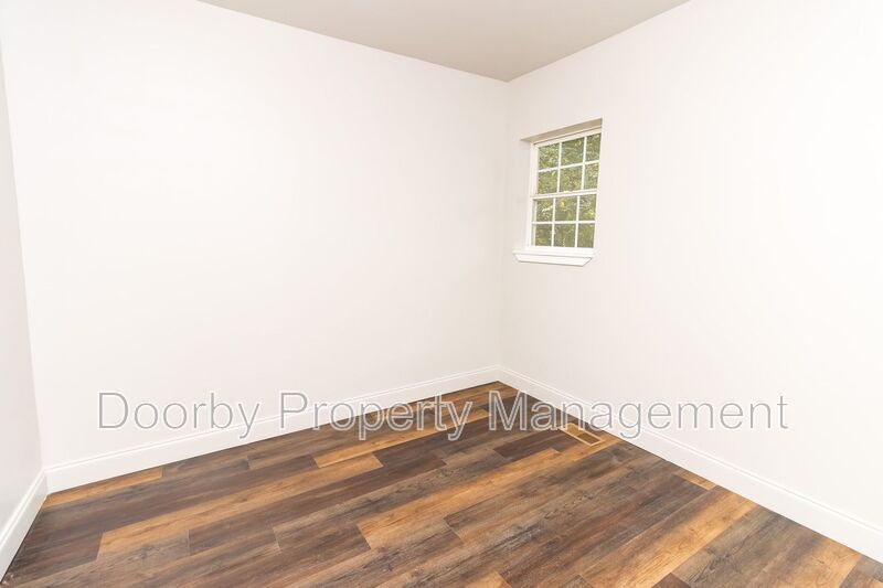 Building Photo - 517 LaFayette Rd