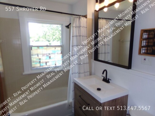 Building Photo - 557 Shroyer Rd