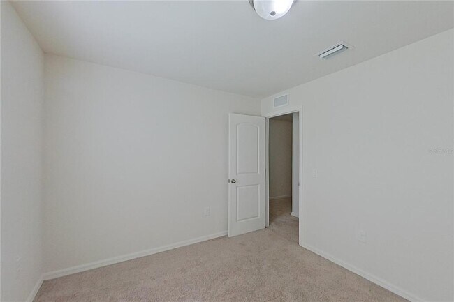 Building Photo - 2920 NE 2nd Ave