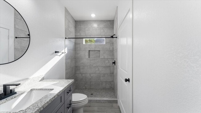 Building Photo - 1428 Rd 5607