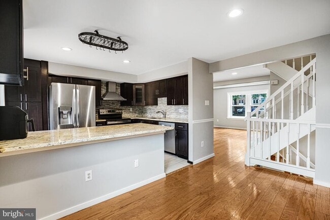 Building Photo - 5376 Harbor Ct Dr