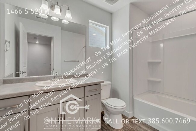 Building Photo - 1466 S 520 W