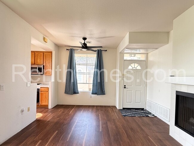 Building Photo - 8676 New Salem St