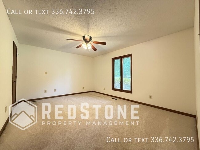 Building Photo - 510 S. Williamson-
