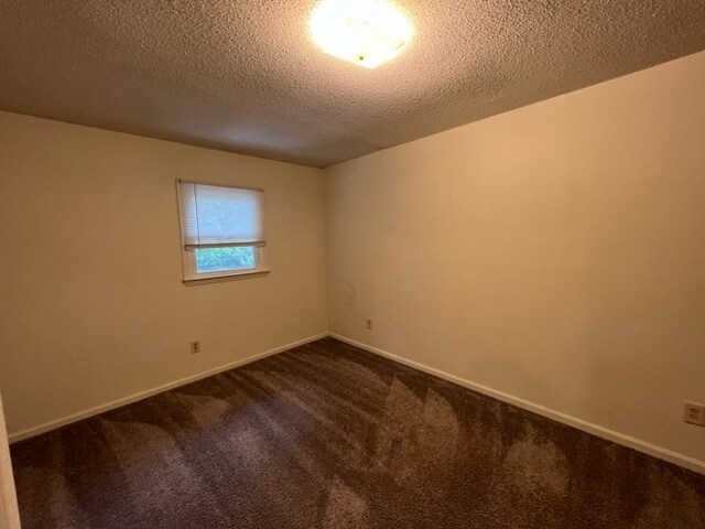 Building Photo - 1 White St