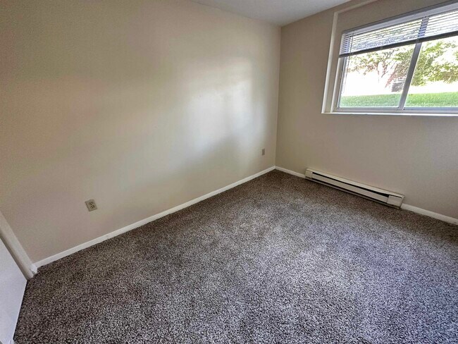 Building Photo - 93 West St