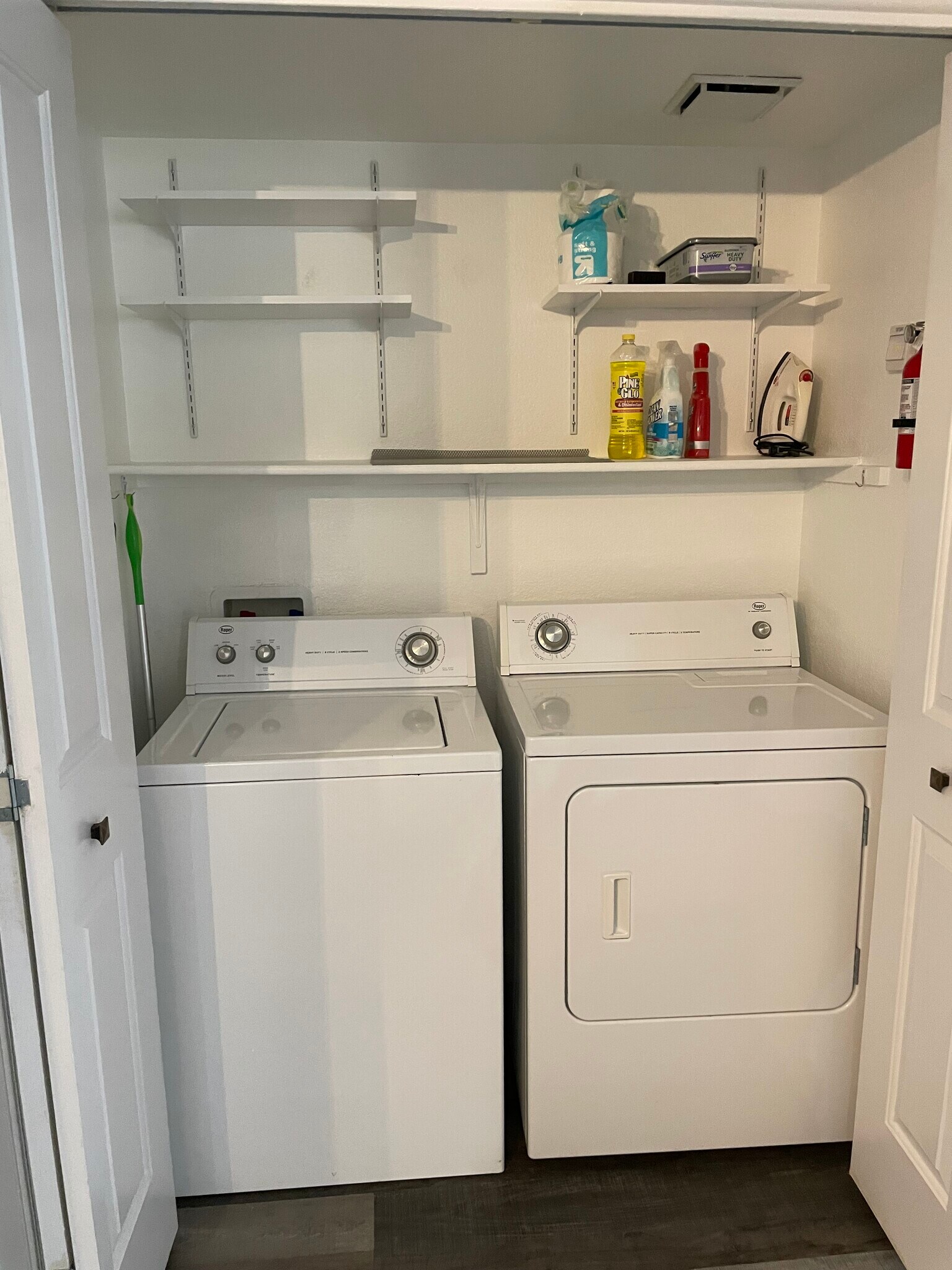 Building Photo - 1825 W Ray Rd